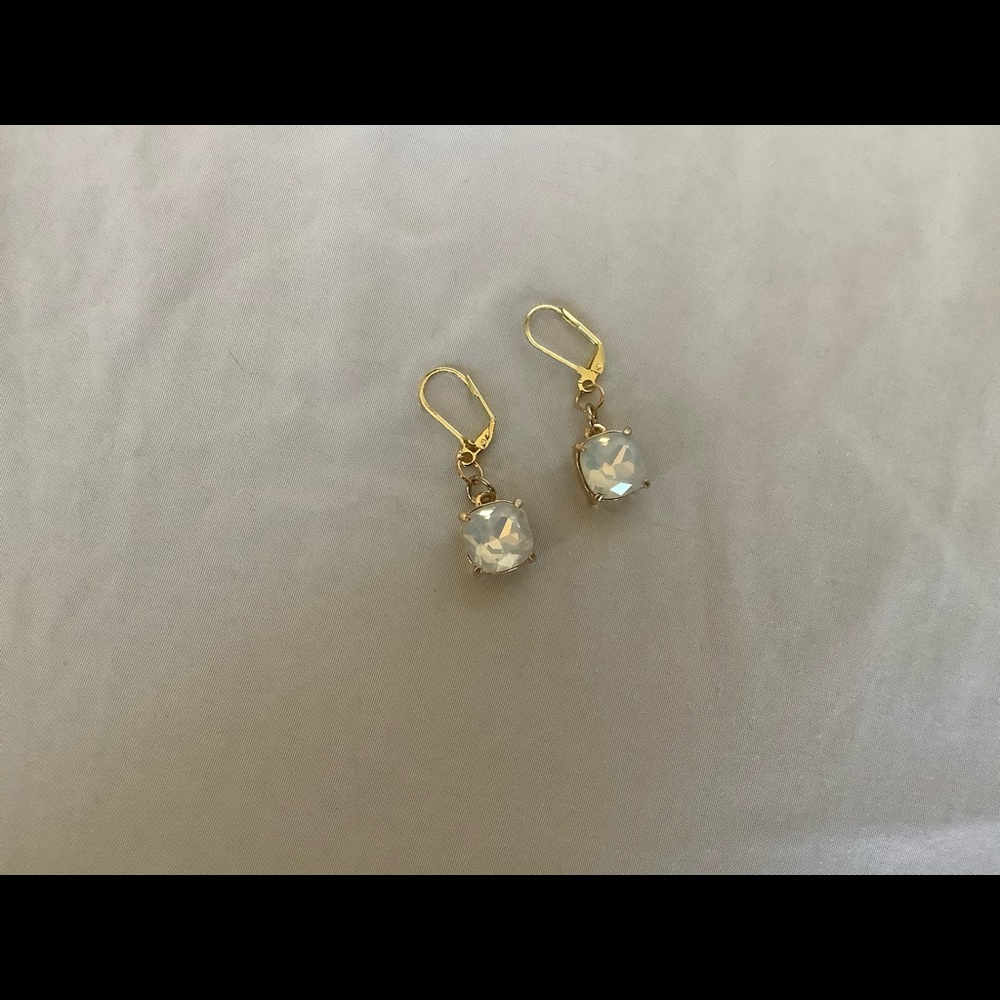 Blue pendant dangling earrings